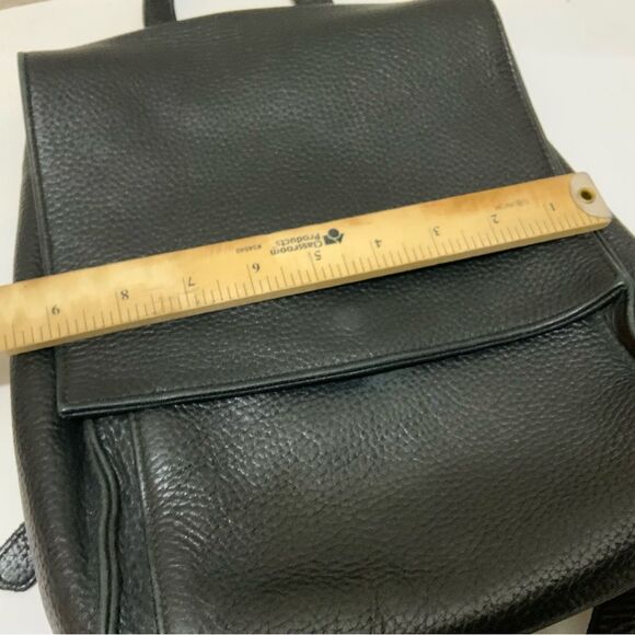 Vintage Field Manor Modern Classics Black Leather Backpack Bag 12"L x 9"W - Picture 10 of 10